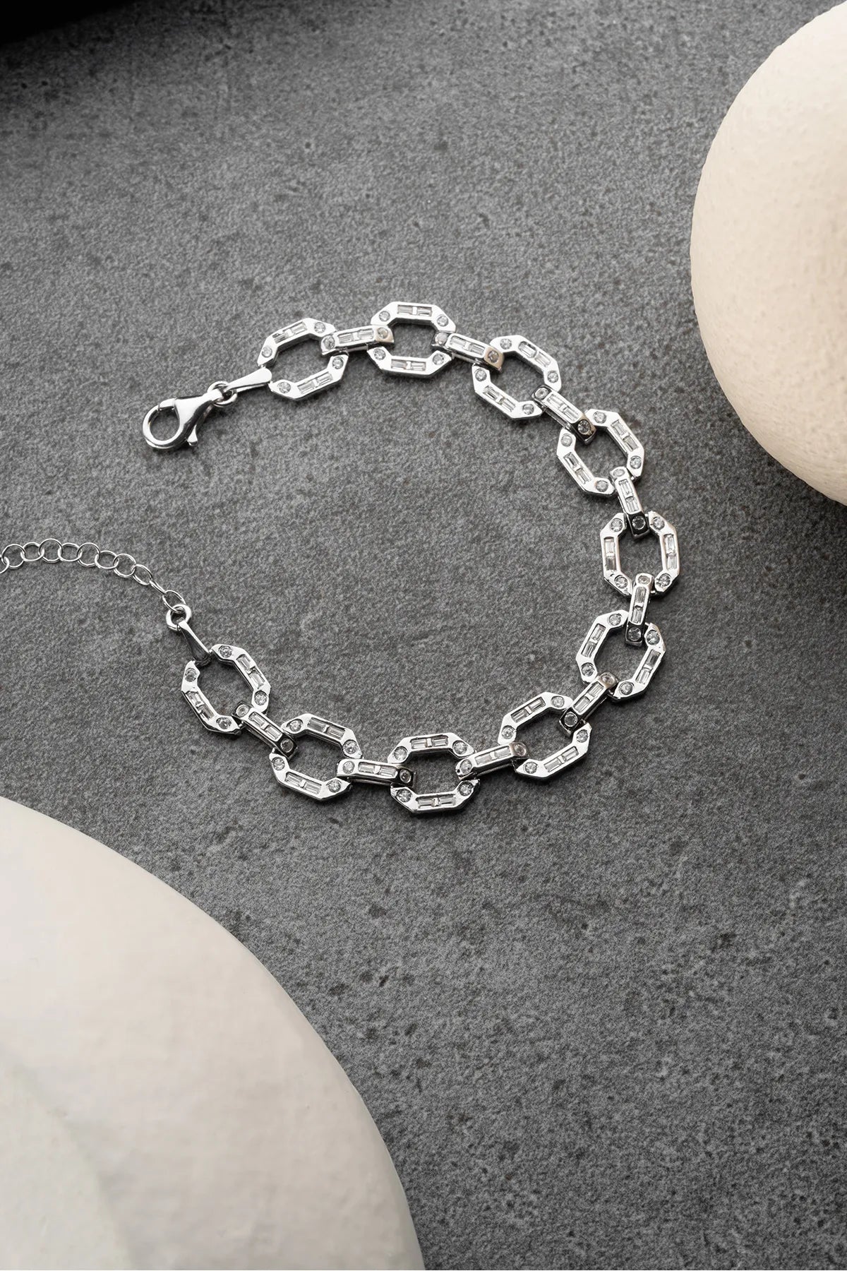 Zilveren Schakelarmband met Baguette Steentjes