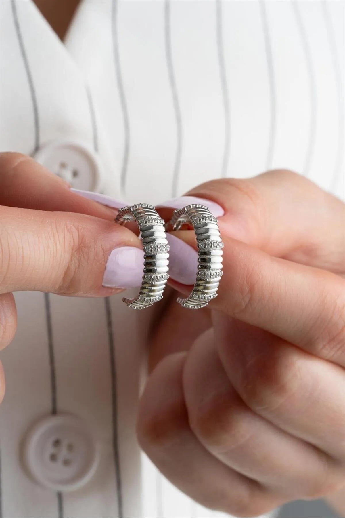 925 Sterling -Silber -Kreolen mit Bällen und Steinen