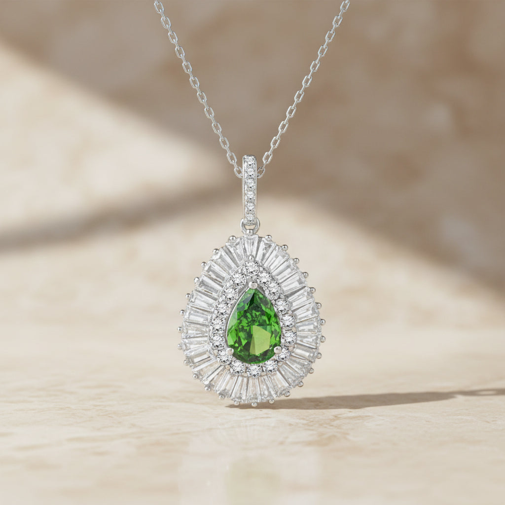 925 Sterling Silber Halskette mit Baguettegrüne Zirkonia