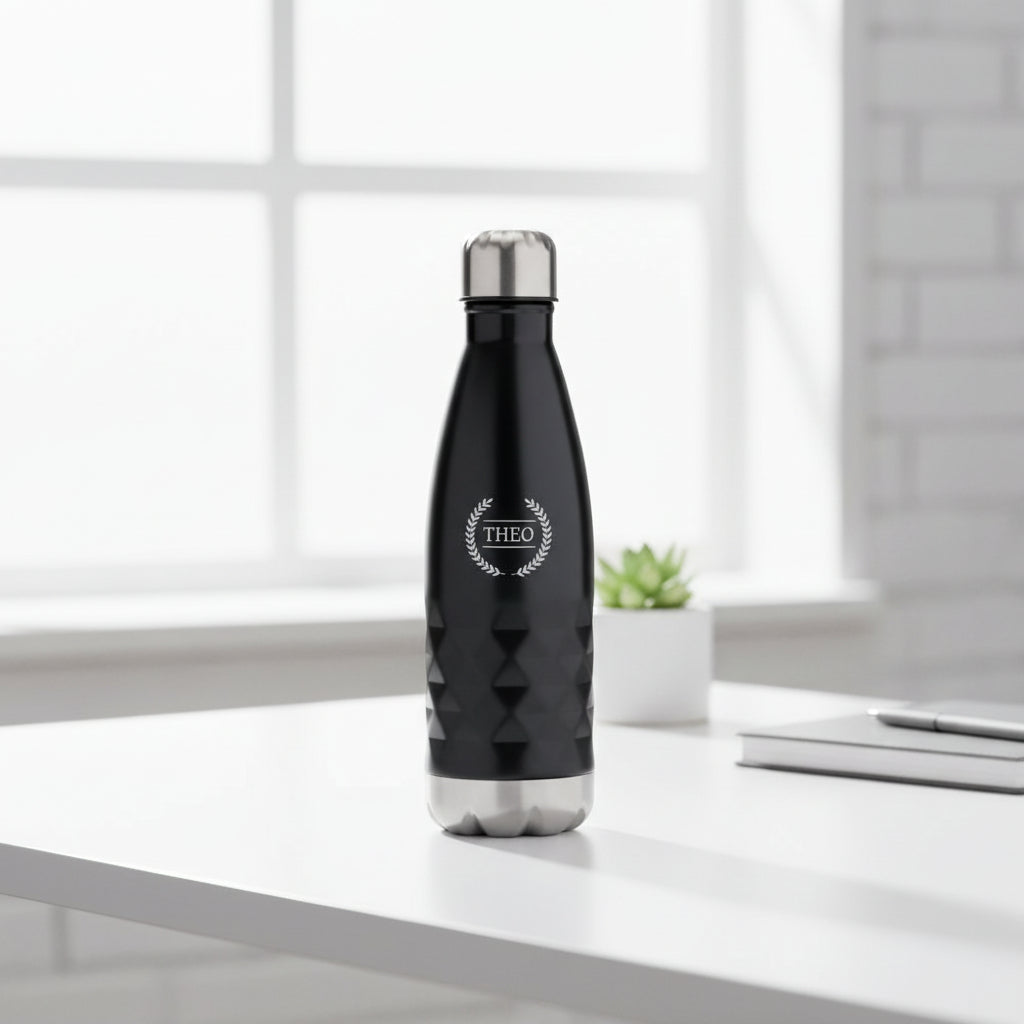 Graphic Graphic 500 ml Wasserflasche mit Text AC20075