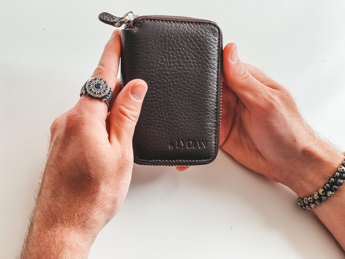 Braune Lederbrieftasche mit Reißverschluss BLW796-K