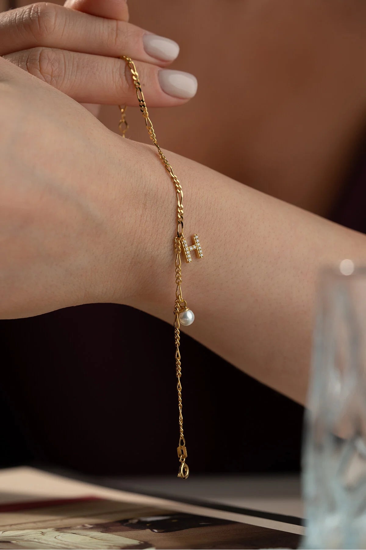 Figaro Armband mit Buchstabe & Perle | 925 Silber