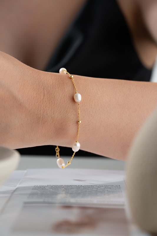 Feines Armband mit Perle und Gold vergoldet