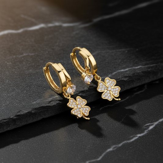 Vierblättrige Kleeblatt-Ohrringe – 925er Silber