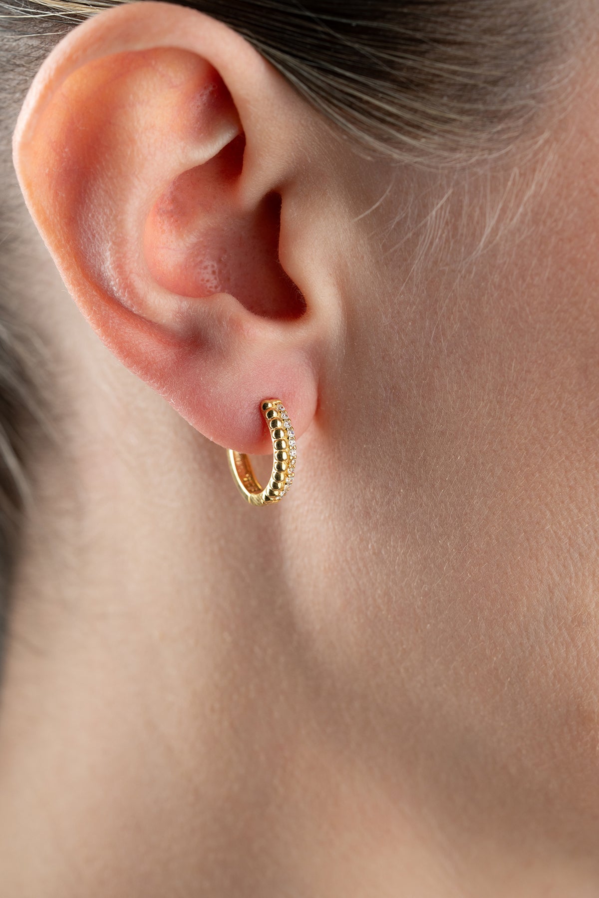 925 Sterling -Silber -Kreolen mit Bällen und Steinen