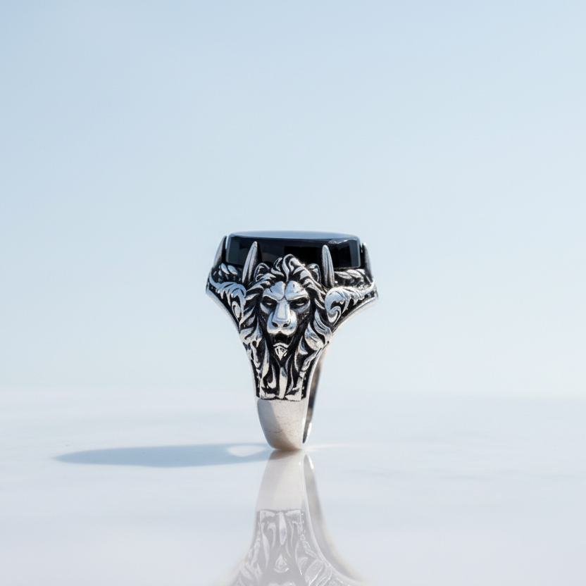 Silbermännerring mit Onyx