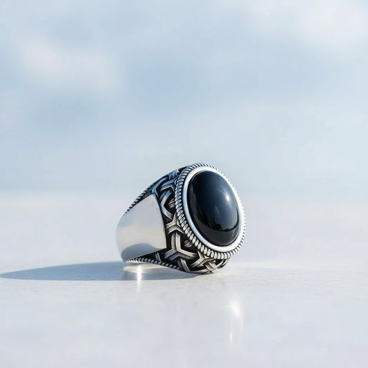 Silbermännerring mit Onyx