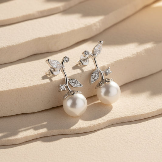 Parel Oorbellen met Blad en Zirkonia | 925 Zilver