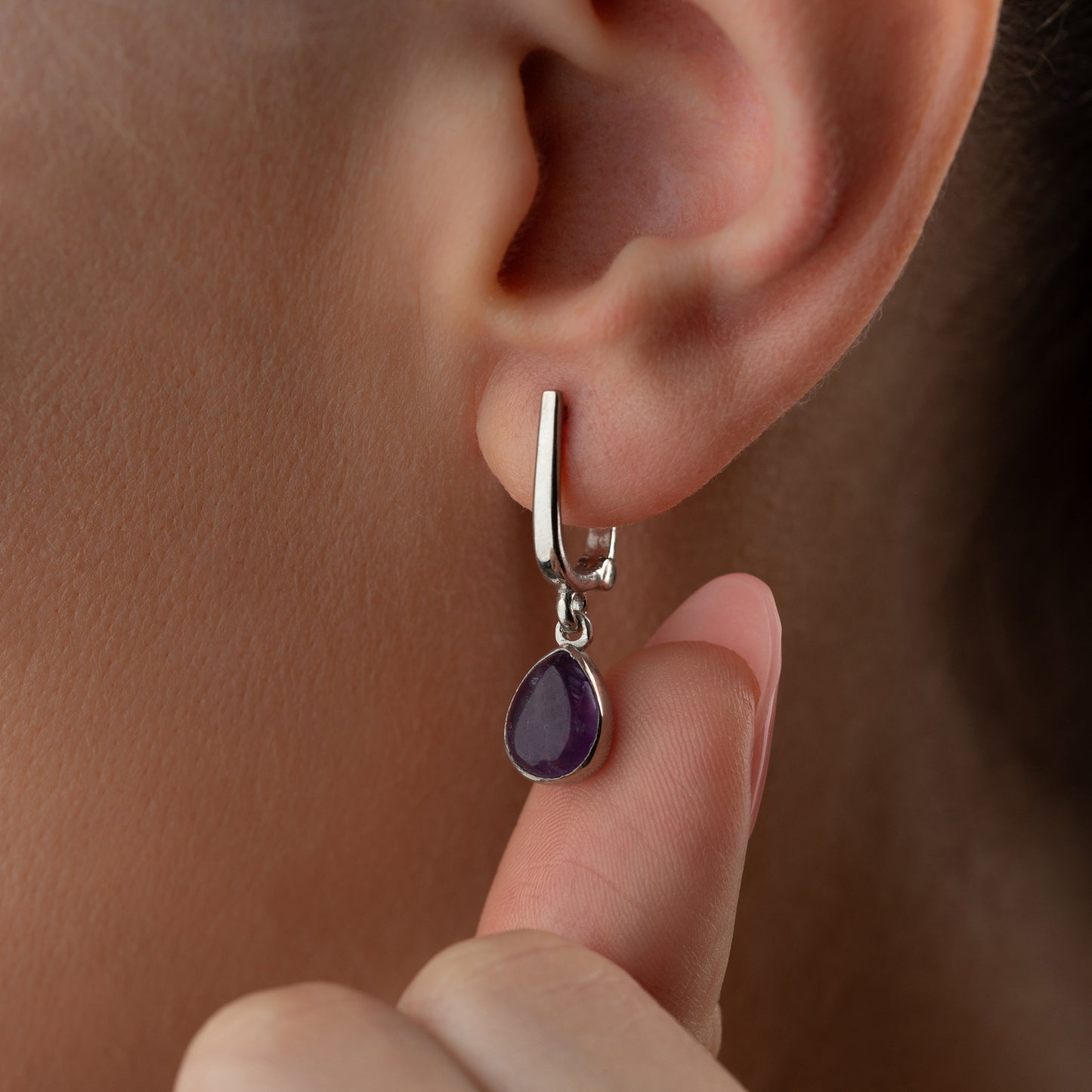 Silberohrringe mit natürlichem Amethyst