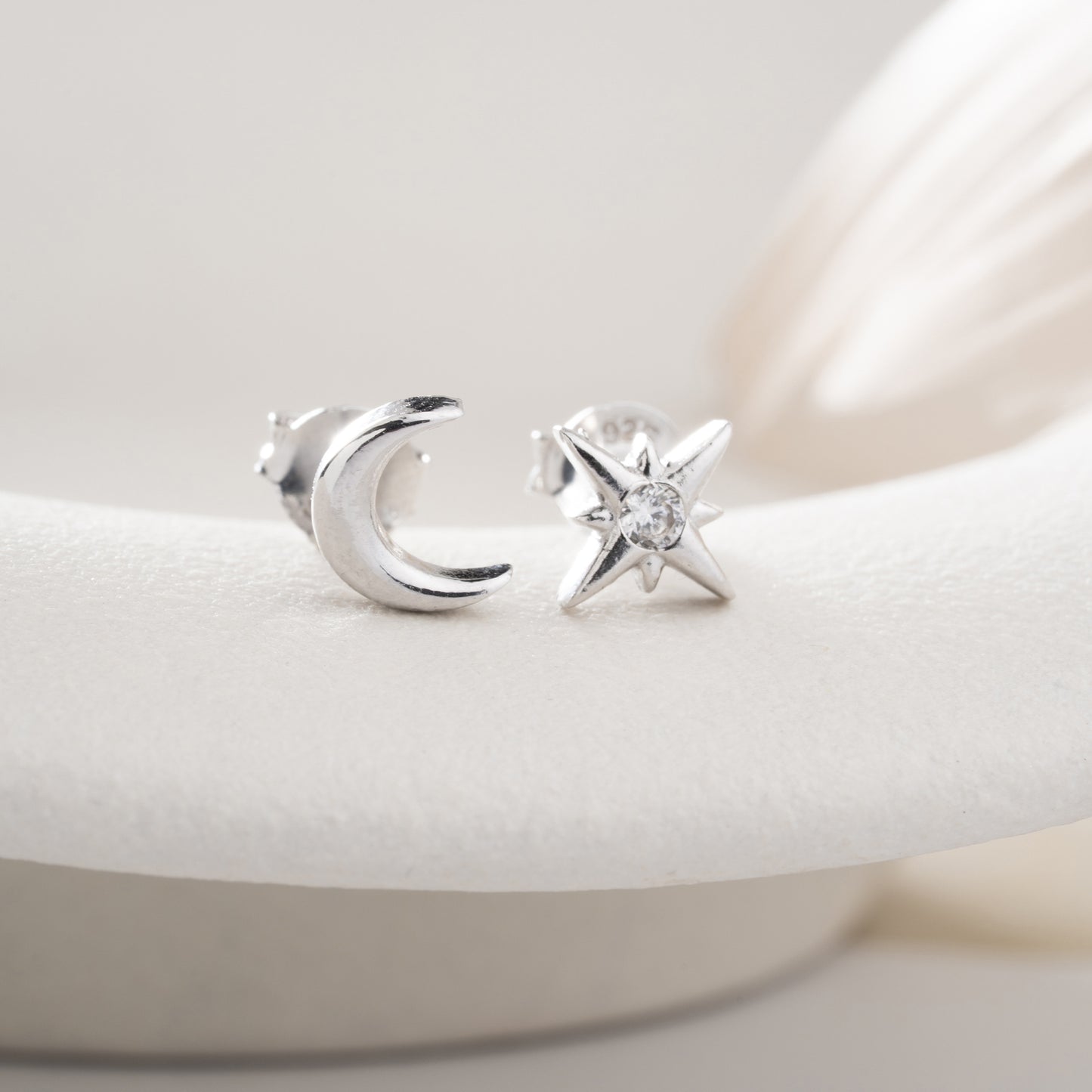 Mond- und Sternohrringe