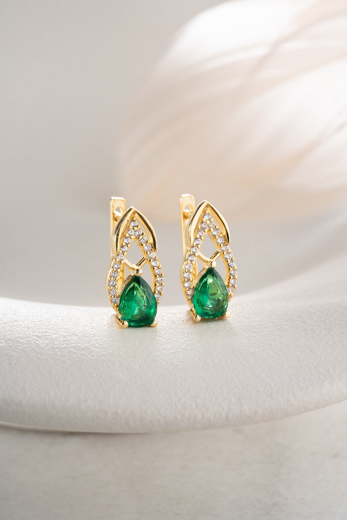 Druppel Oorbellen met Groene Zirkonia | 925 Zilver