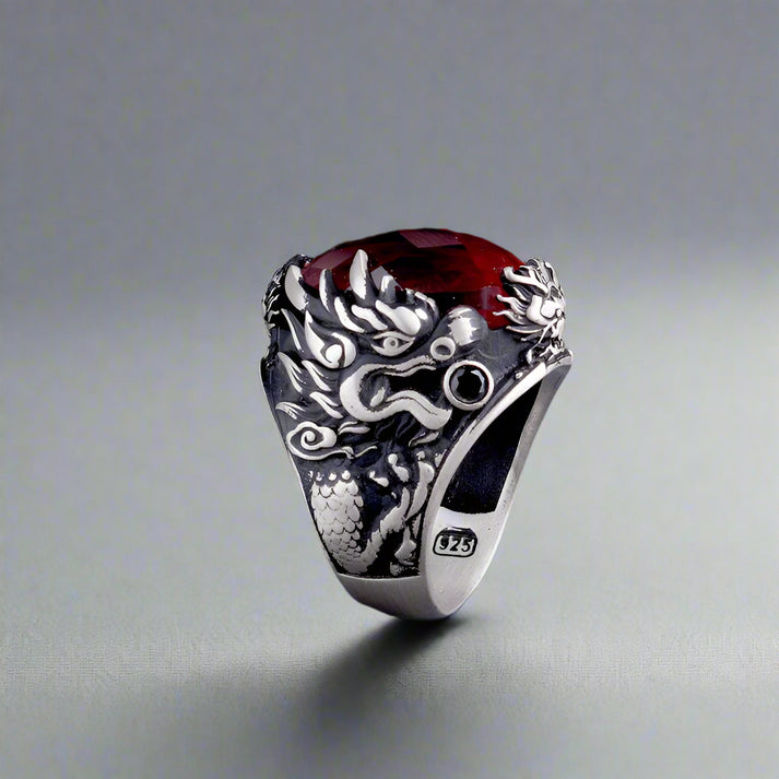 Dracofire Herrenring mit Zultanit und Drachenmotiv - 925 Silber