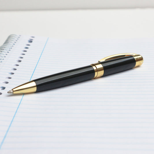 Personalisierter Stift – Schreibset mit gravierter Holzbox